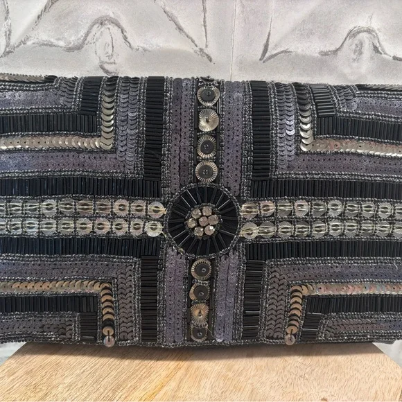 BCBGeneration Textured Beaded Black Clutch Y2K 2000s - Picture 2 of 8